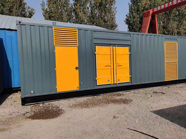 感城镇300kw 柴油发电机组用多大的空气开关？